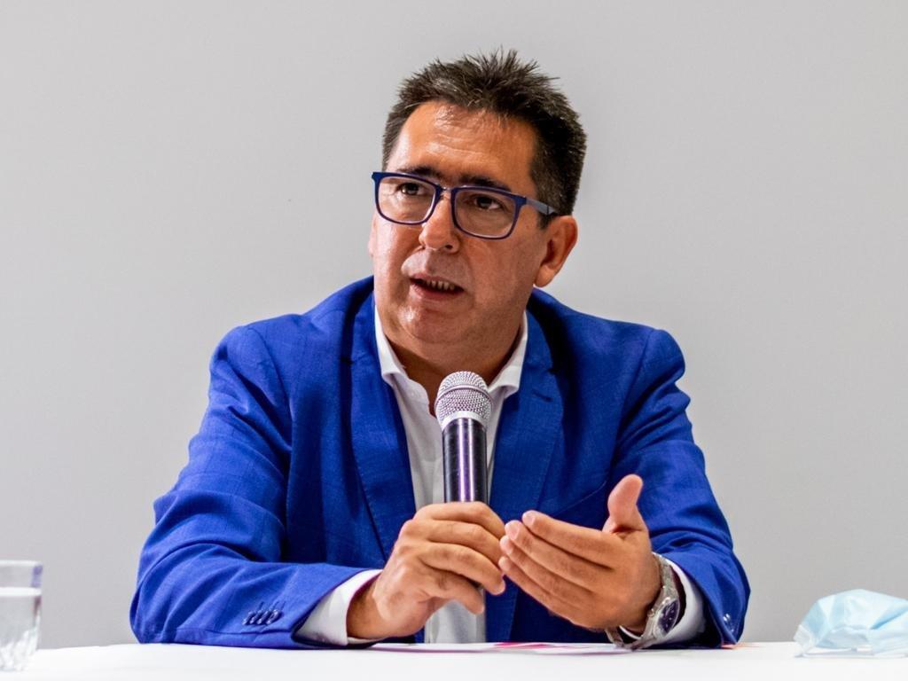 Gustavo-Martinez-21-05-03-02