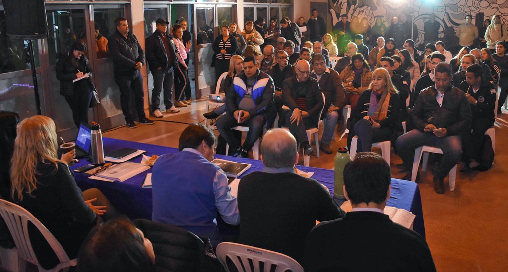 Comision-de-Transporte-Barrio-Los-Cisnes-18-06-19-01