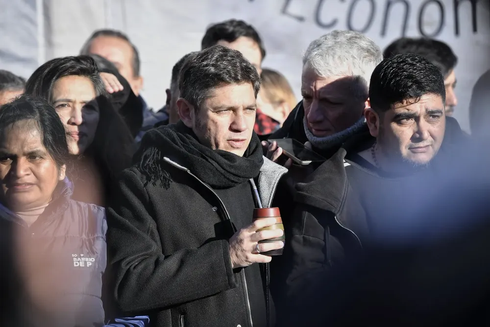 Axel-Kicillof-26-08-11-02
