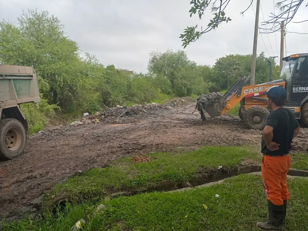 Perfilado-de-calles-barriales-24-05-02-02