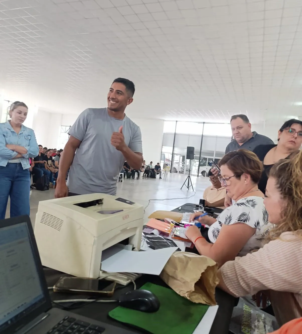 Acto-de-adjudicacion-de-cargos-Educacion-para-Adultos-24-12-20-023