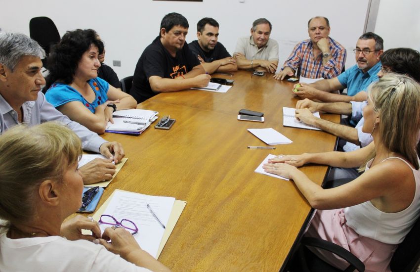 Daniela-Torrente-Frente-Gremial-Docente-19-12-18-01