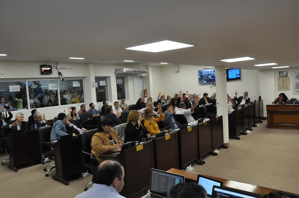 Aumento-legislativos-19-08-28-01