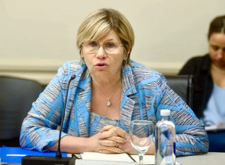 Sofia-Naidenoff-25-02-23-01