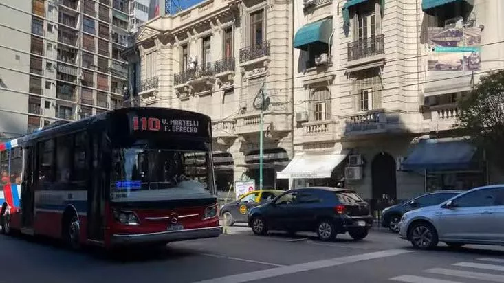 Transporte-publico-de-pasajeros-22-08-12-01