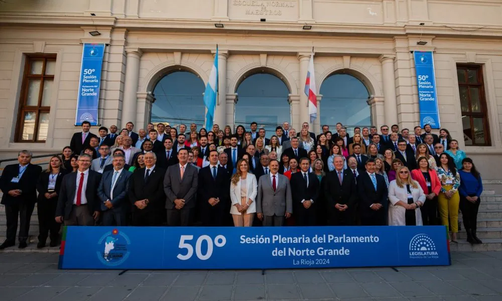 Parlamento-del-Norte-Grande-Plenaria-24-09-24-01