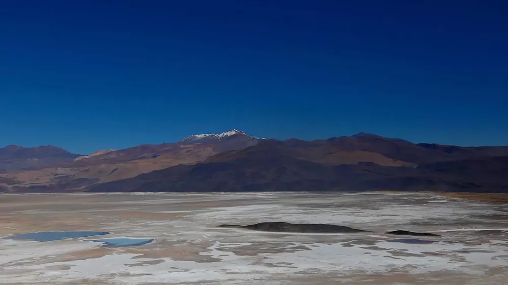 Salar-Antofalla-26-08-03-01