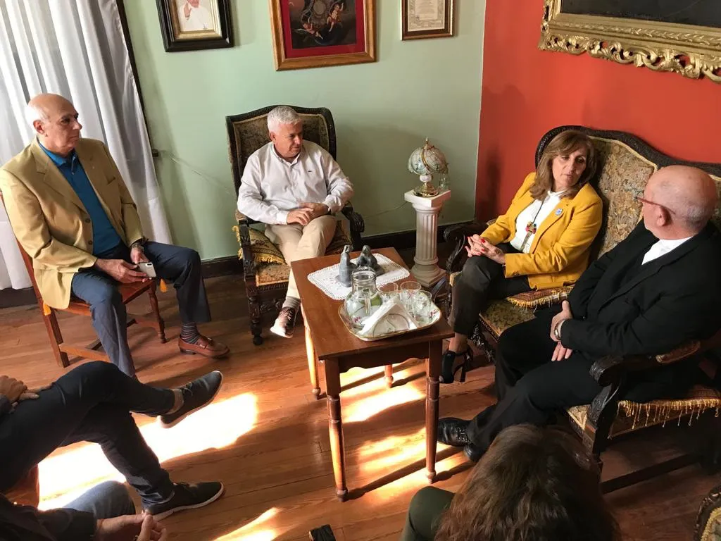 Juan-Carlos-Polini-Delfina-Veirave-Ramon-Dus-23-05-23-01