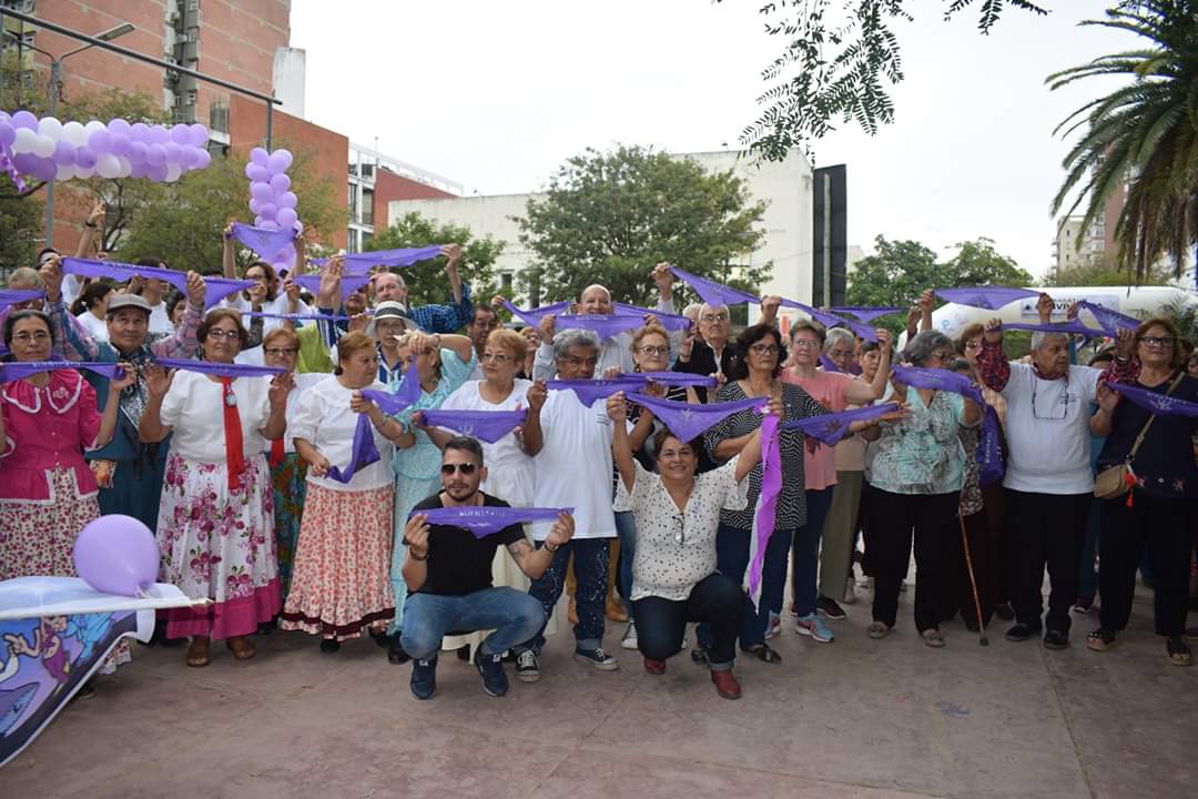 Campania-Internacional-en-contra-del-maltrato-de-adultos-mayores-19-06-15-03