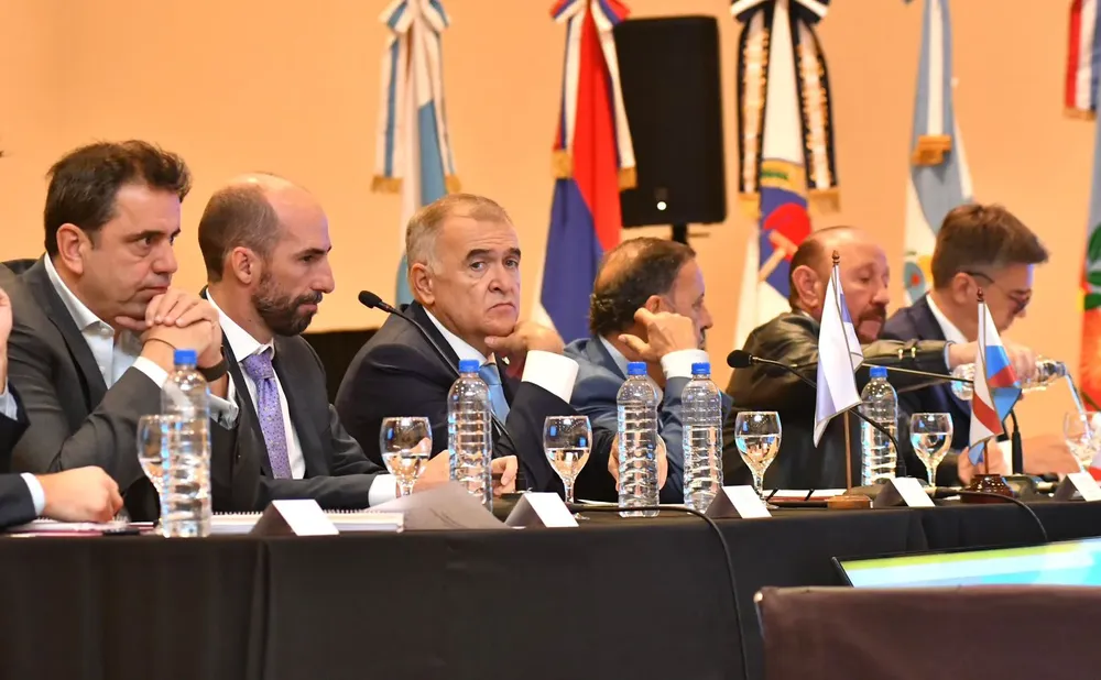 Encuentro-de-gobernadores-del-Norte-Grande-24-03-27-03