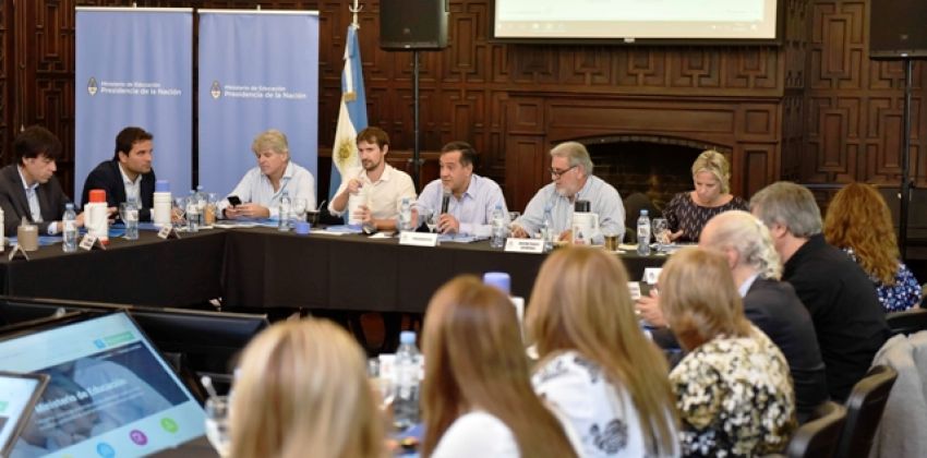 Asamblea-Federal-de-Educacion-18-04-05-01