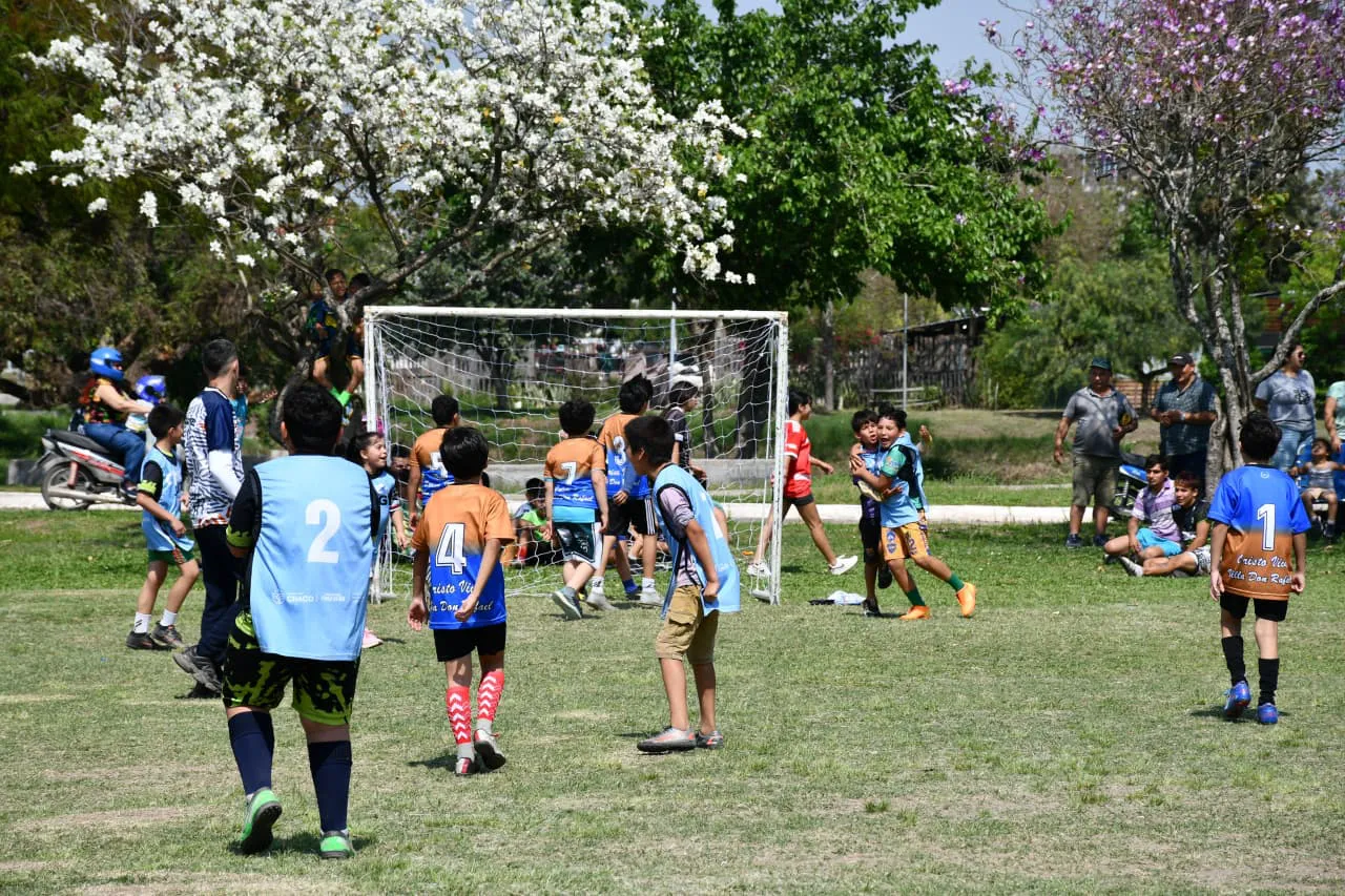 Resistencia-Juega-25-09-23-02