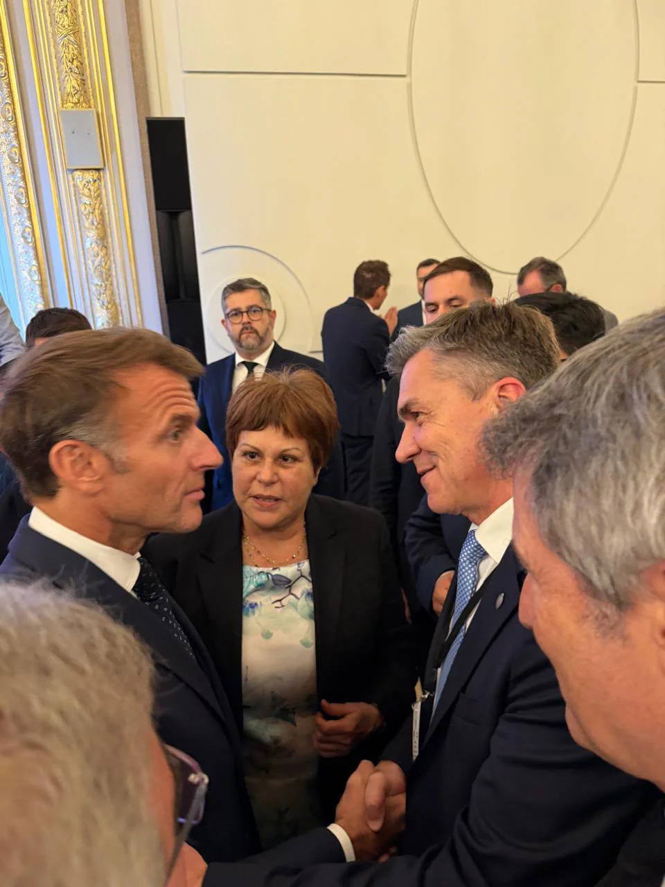 Argentina-Week-en-Paris-Leandro-Zdero-Emanuelle-Macron-26-10-01-01