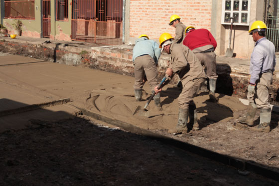 Pavimentacion-de-calle-Roldan-17-01-12-02
