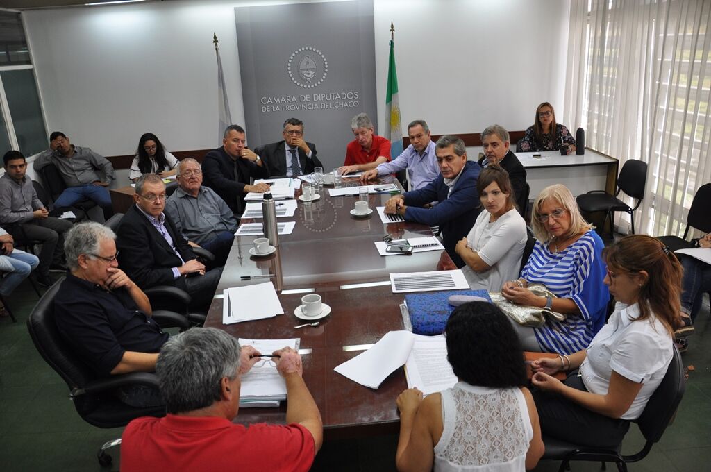 Comision-de-Industria-Estafados-con-planes-de-ahorro-19-04-01
