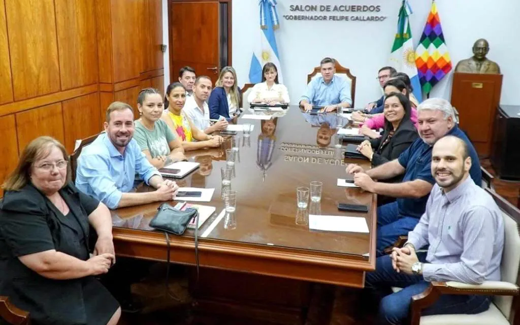 Leandro-Zdero-Foro-de-Intendentes-23-12-27