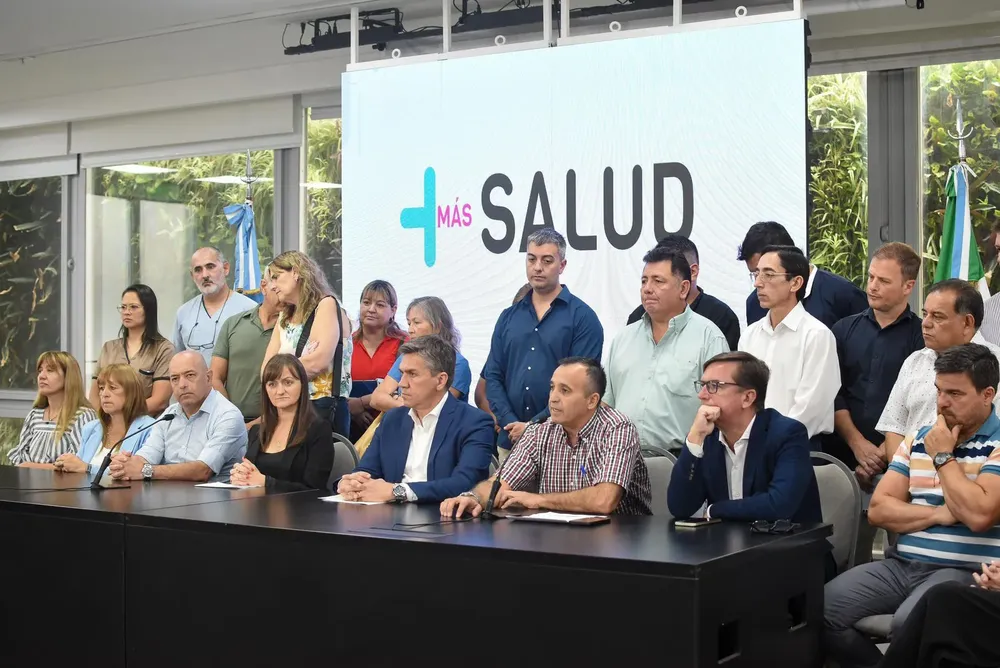 Convocatoria-a-profesionales-de-salud-23-01-15-03