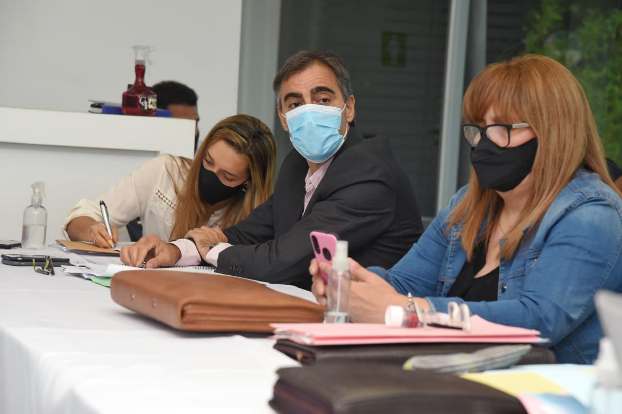 Paritaria-estatal-20-12-26-01