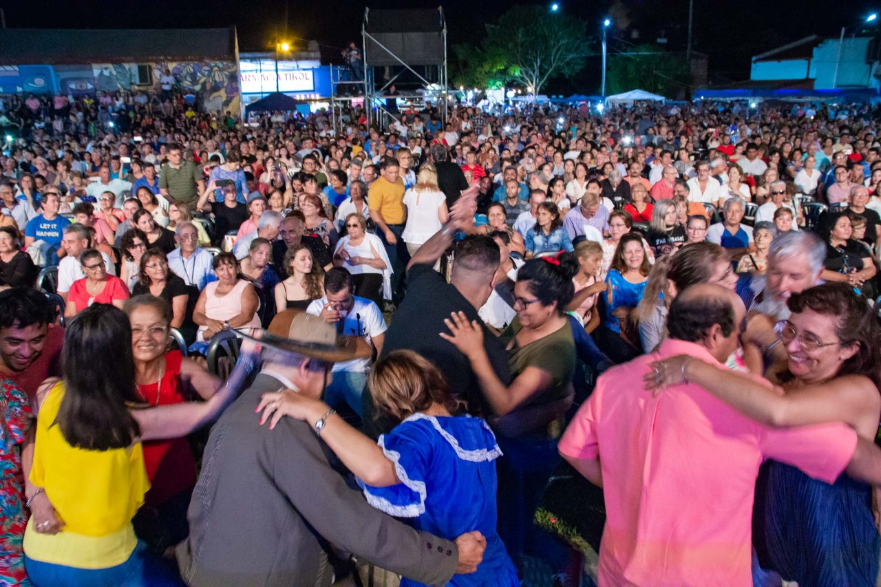 Festival-Nacional-del-Taninero-20-01-14-15