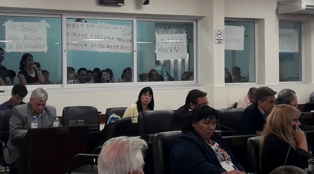 Interpelacion-a-Mosqueda-Cambiemos-18-12-13-02