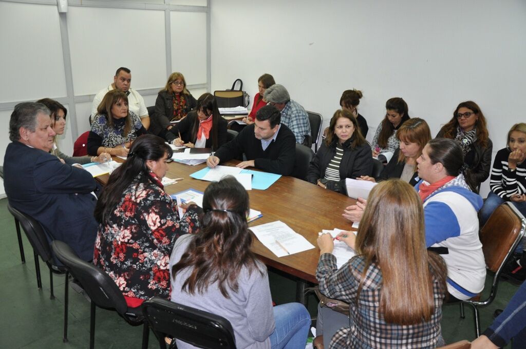 Comision-de-Educacion-profesores-de-Ciencias-Economicas-18-05-22-02