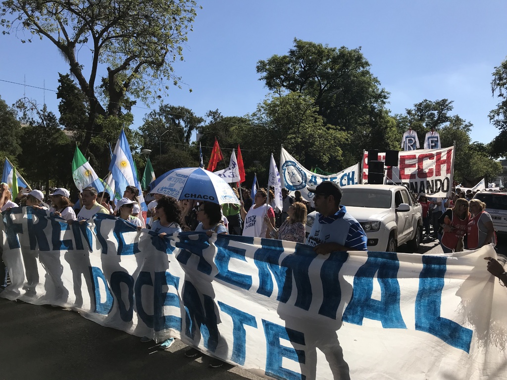 Frente-Gremial-Docente-19-06-21-01