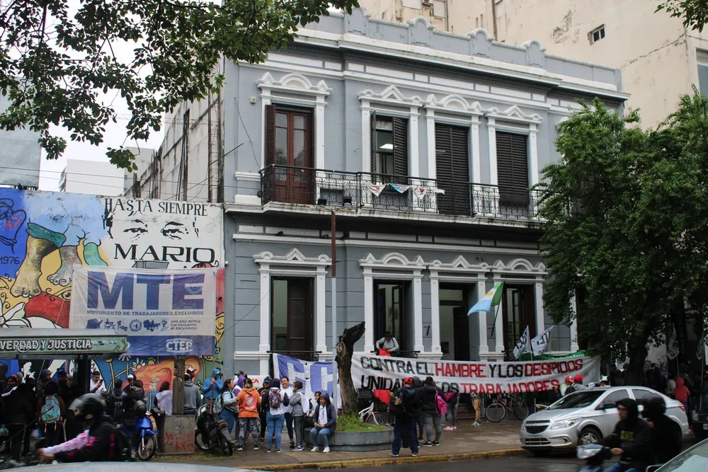 ATE- Olla-popular-en-la-casa-por-la-memoria-24-04-11-04