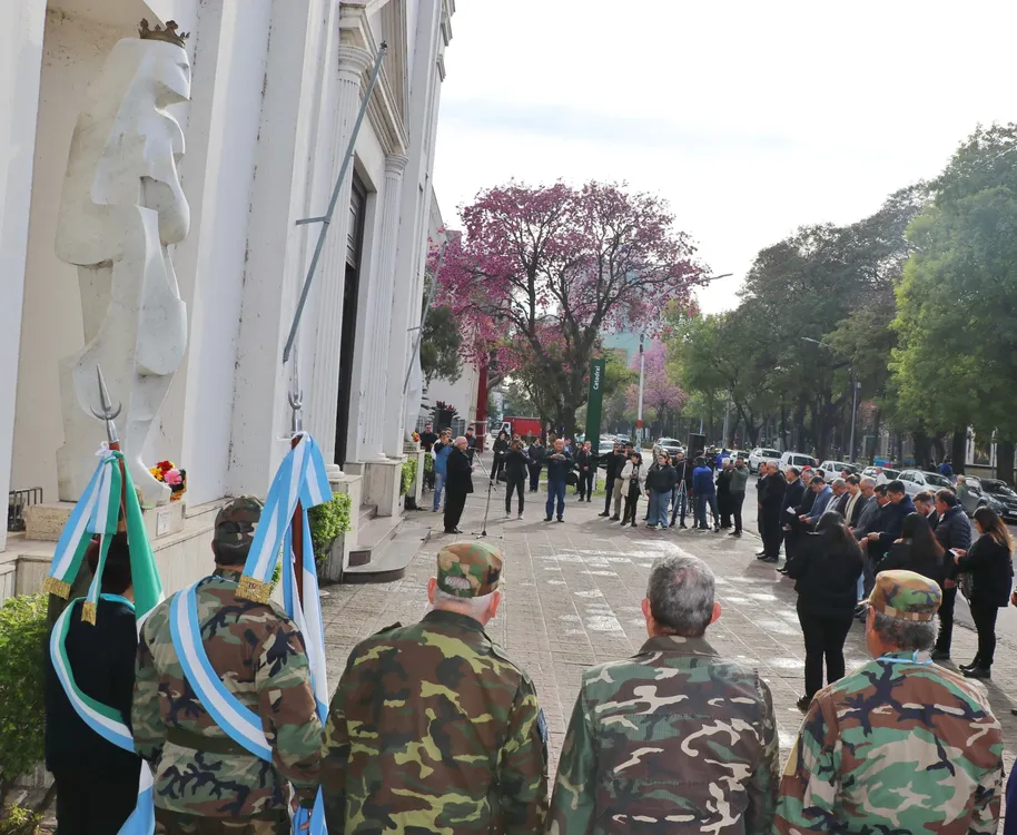 Dia-de-San-Fernando-Rey-24-08-27-01