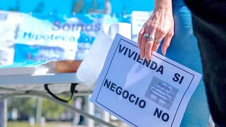 Hipotecados-UVA-23-03-07-01
