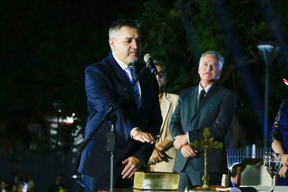 Jura-el-gabinete-23-12-10-06