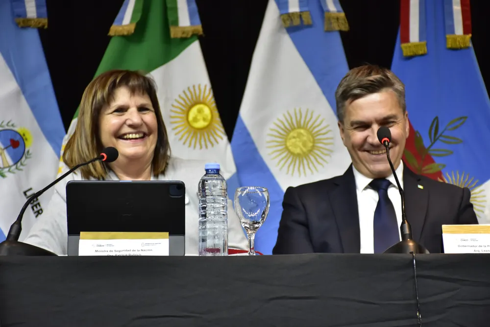 Patricia-Bullrich-en-Chaco-24-05-02-03