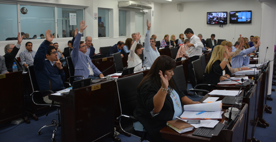 Interbloque-Cambiemos-Presupuesto-17-04-05-01