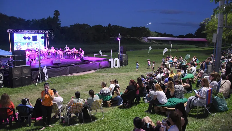 Escuela-Municipal-de-Artes-25-11-19-01