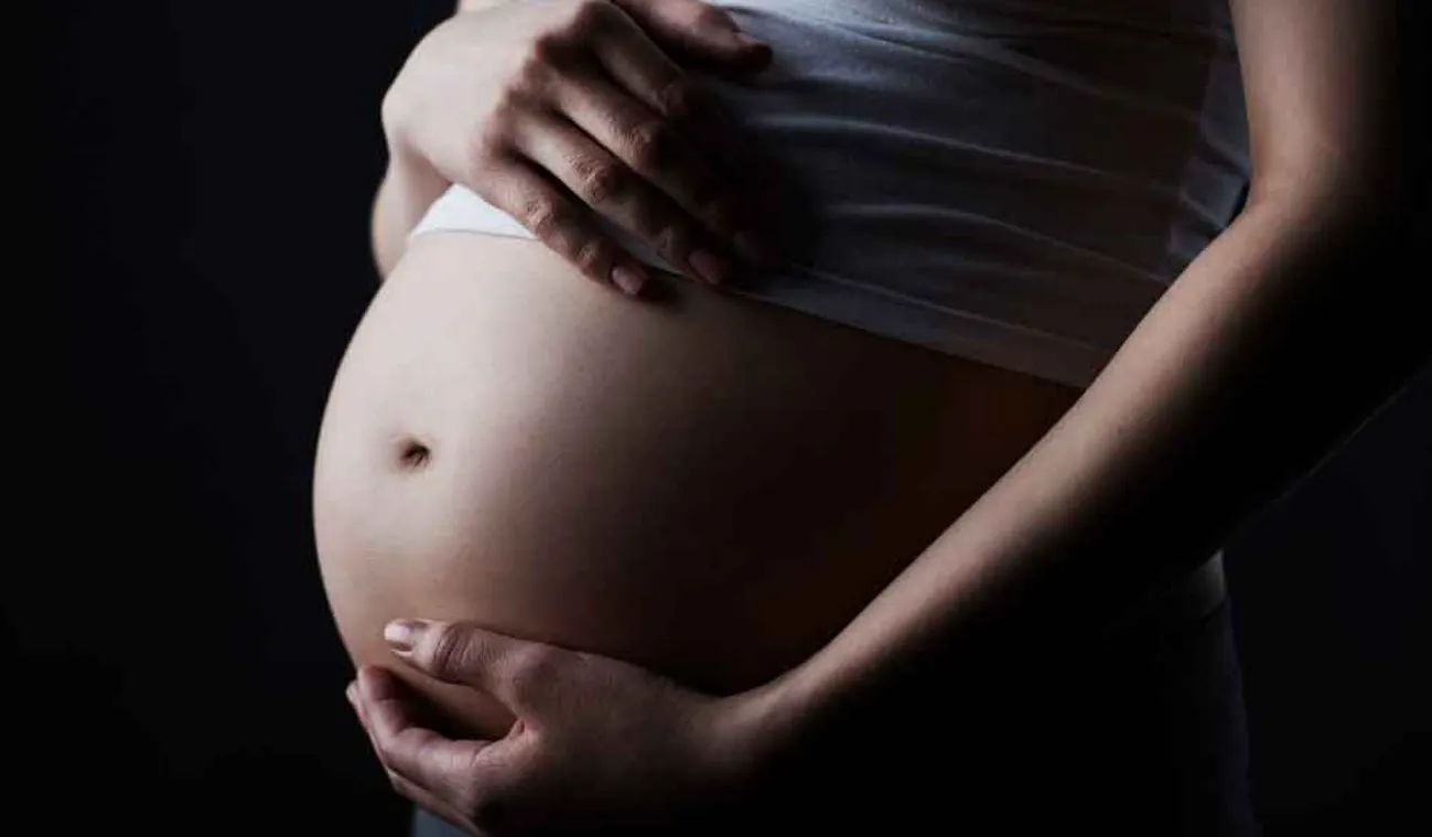 Embarazos-adolescentes-24-04-03-01