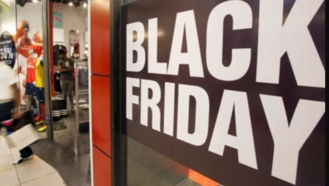 Black-Friday-12-07-24-04