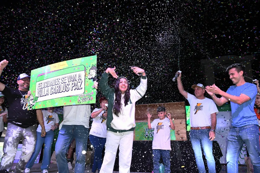 Estudiantina-25-09-29-04