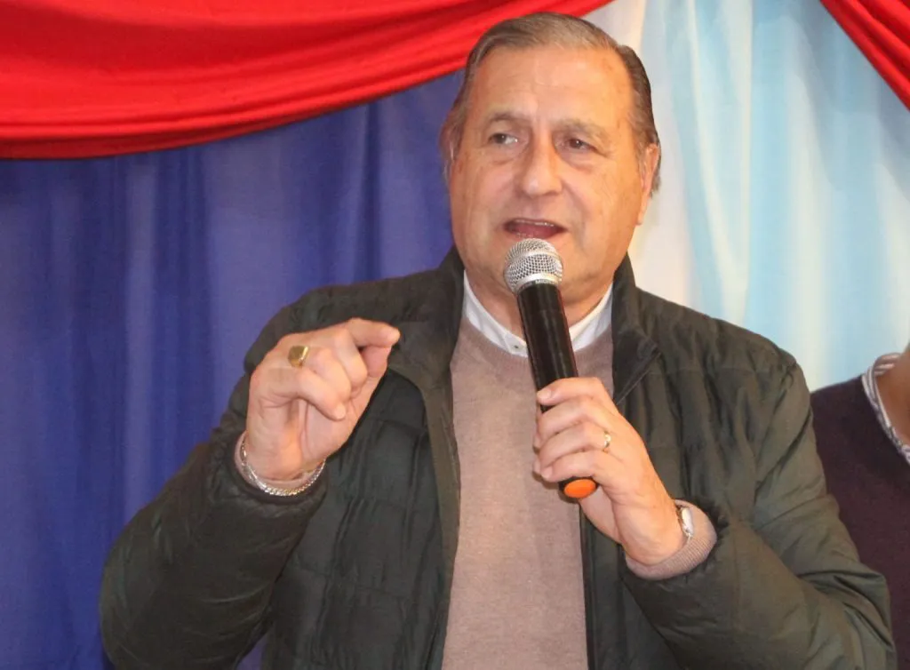 Angel Rozas-23-10-25-01