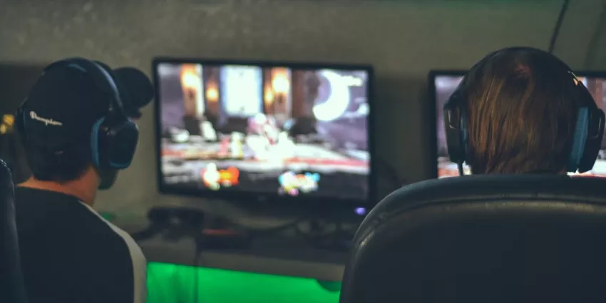 e-sports-22-07-25-01