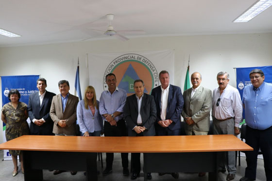 Aida-Ayala-Entrega-de-equipos-Defensa-Civil-16-12-22-01