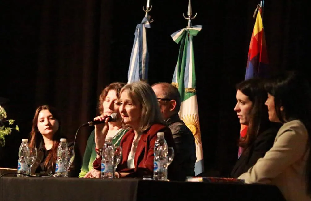 Encuentro-Provincial-de-Formación-para-Directores-de-Escuelas-Alfa-en-Red-25-09-30-04