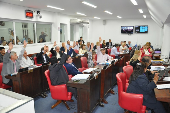 Votacion-Codigo-Procesal-Civil-16-12-19-04