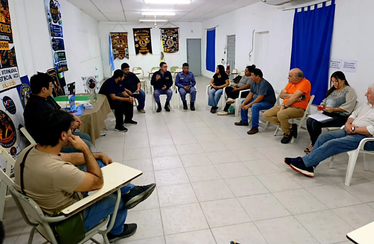 Reunión-Comunitaria-Club-de-Leones-26-08-04-01