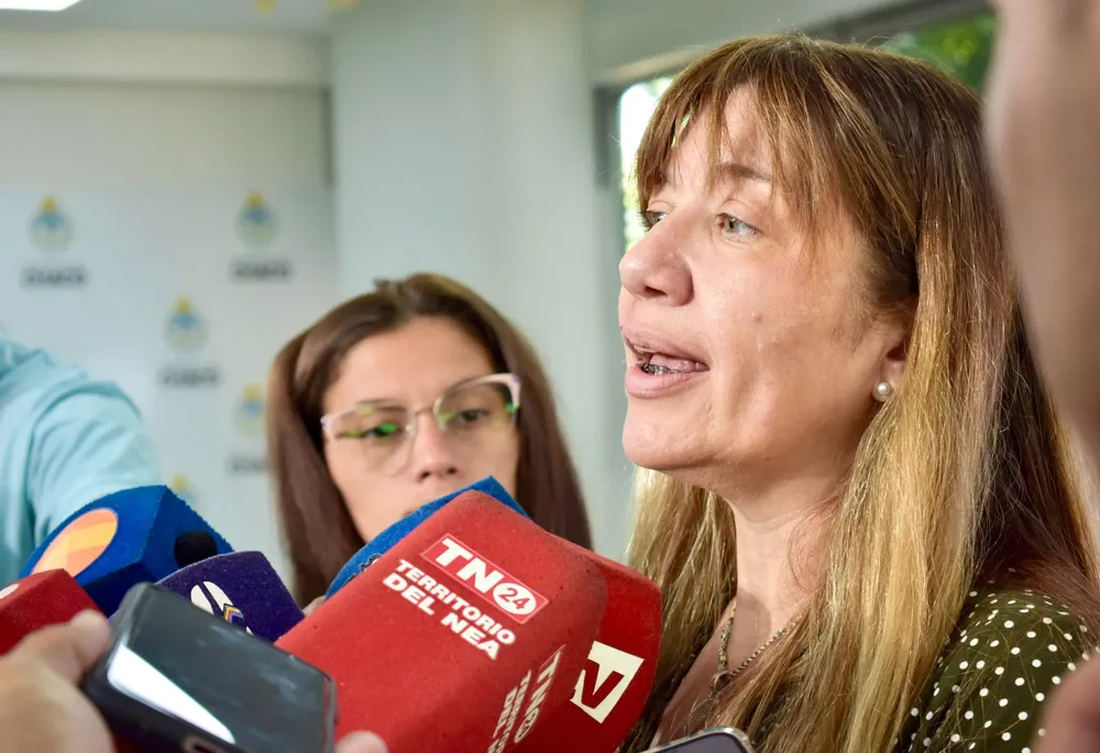 Prevencion-del-brote-de-dengue-Antonieta-Cayre-25-01-09-01