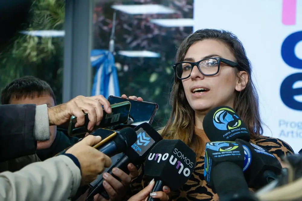 Karina-Botteri-Laura-Kaenel-24-06-04-03