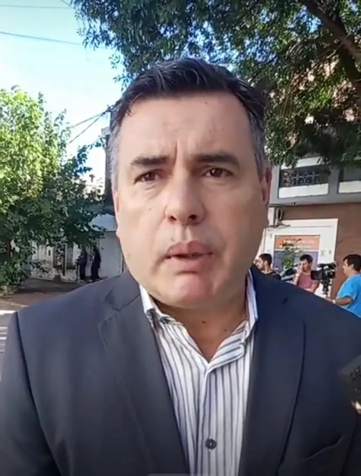 Alejandro-Aradas-24-03-04-01