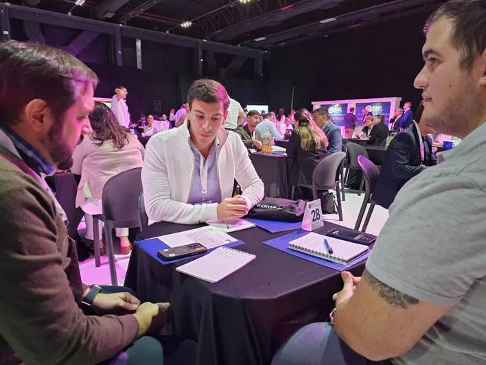 Encuentro-de-Gobernadores-del-Litoral-25-04-28-02