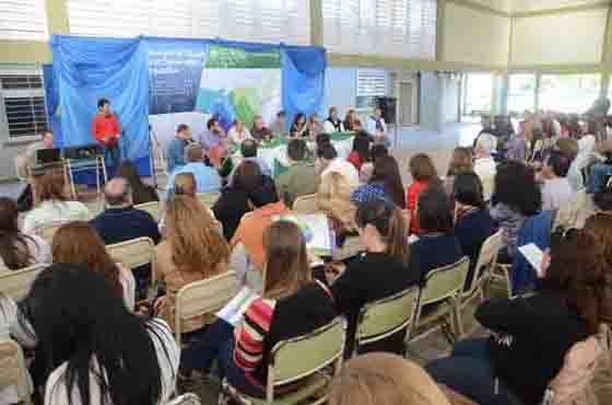 Foro-Educativo-Castelli-16-10-06-01