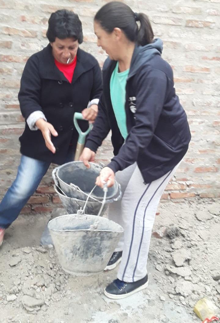 Trabajadoras-del-barrio-Emerenciano-20-06-29-01