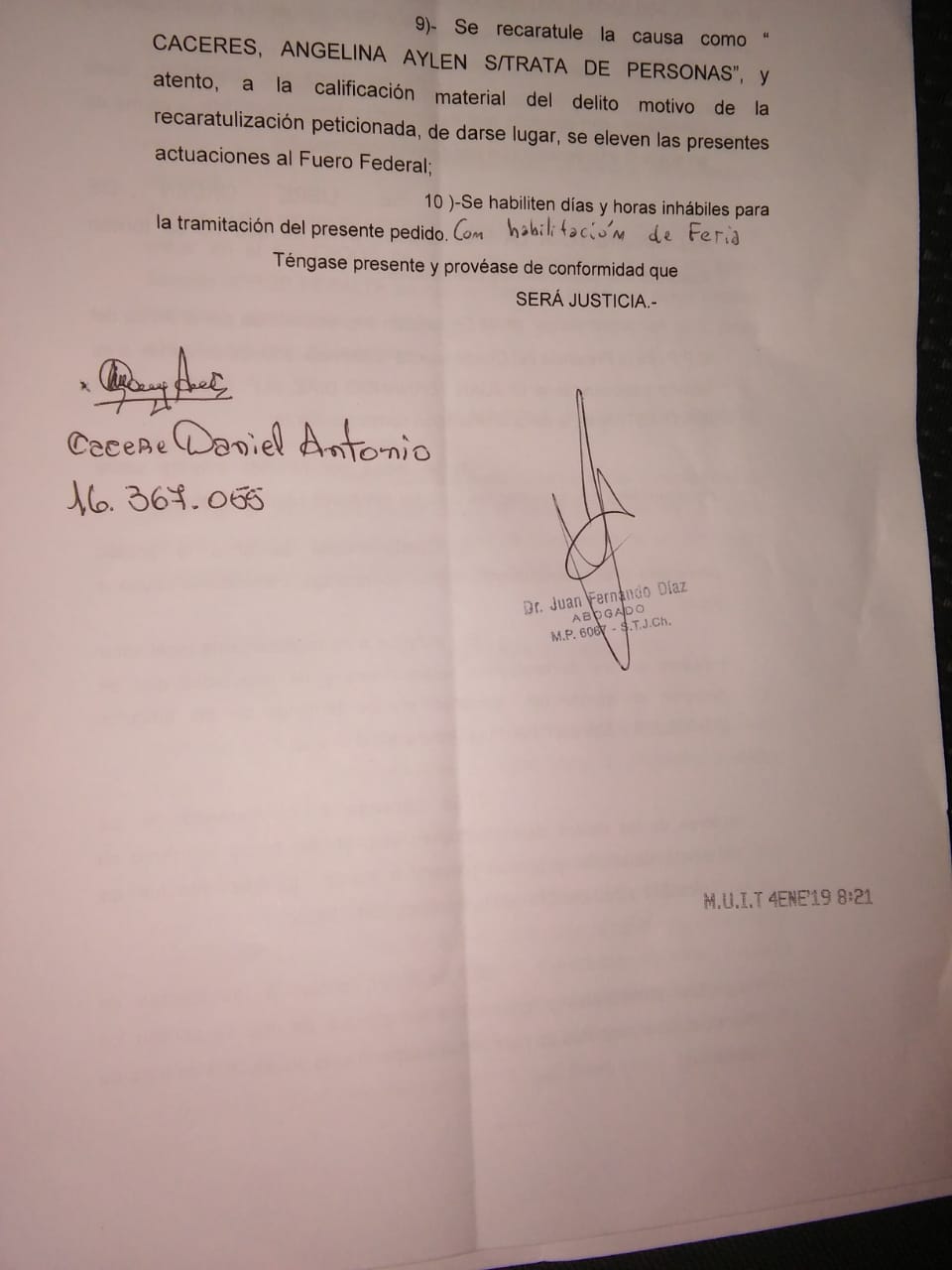 Mujeres-al-Frente-Peresentacion-causa-Angelina-Caceres-19-01-04-02