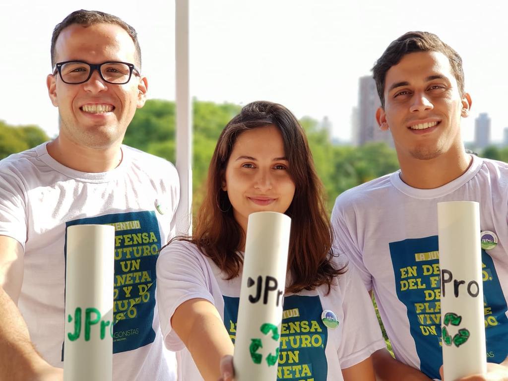 Jovenes-Pro-Resistencia-libre-de-colillas-de-cigarrillos-20-03-10-02